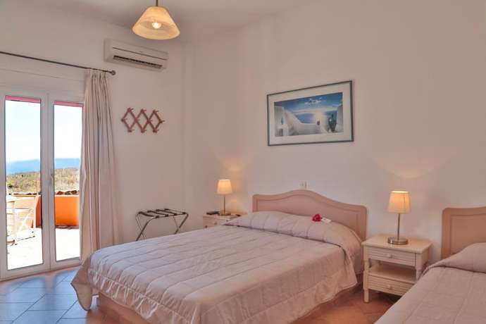 Imagen de la habitación del Pensión The Flower, OIA. Foto 5