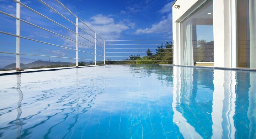 Imagen general del Pensión The Mare Pool Villa. Foto 1