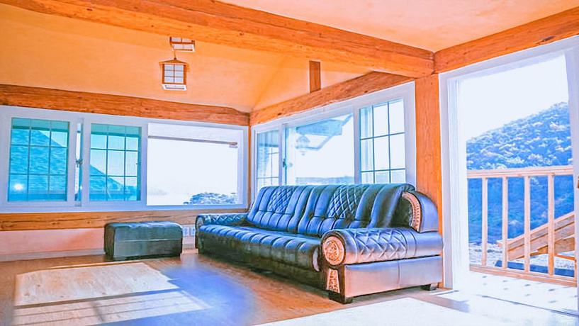 Imagen de la habitación del Pensión Tongyeong Ye Hyang. Foto 14