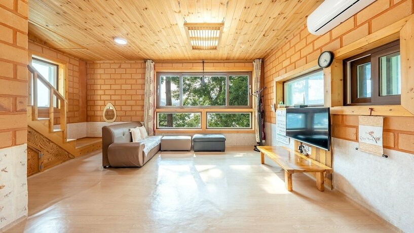 Imagen de la habitación del Pensión Tongyoung Blue House Spa. Foto 11
