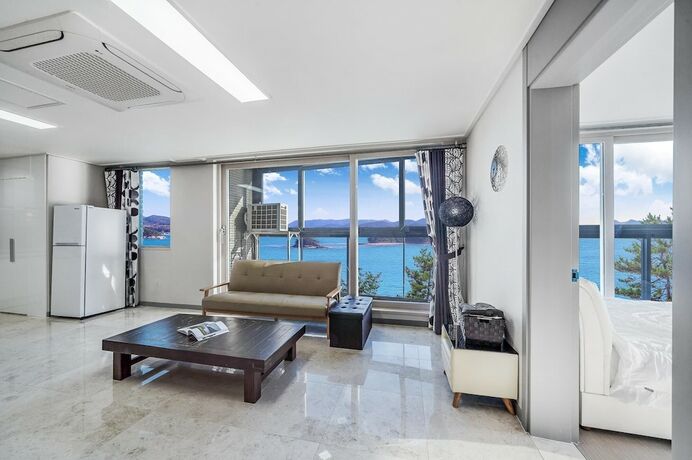 Imagen de la habitación del Pensión Tongyoung Sagaejeol. Foto 14