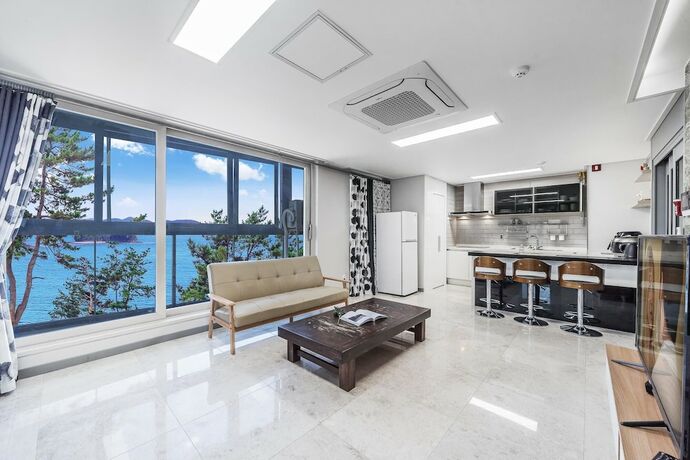 Imagen de la habitación del Pensión Tongyoung Sagaejeol. Foto 16