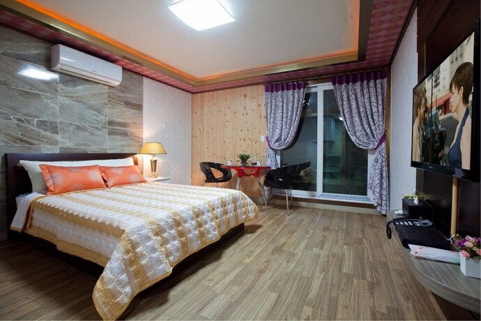 Imagen de la habitación del Pensión Top Class. Foto 25
