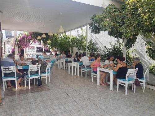 Imagen general del Pensión Tuna & Hotel. Foto 4