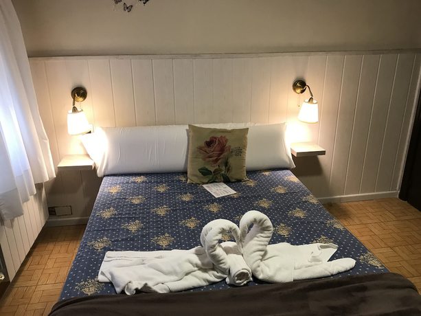 Imagen de la habitación del Pensión Úbeda. Foto 14