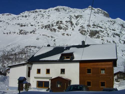 Imagen general del Pensión Vall&uuml;la. Foto 21