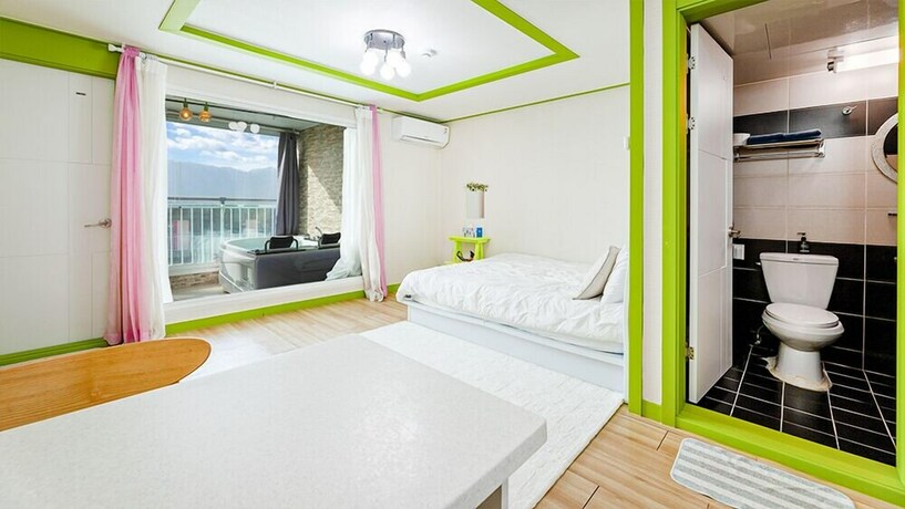 Imagen de la habitación del Pensión Varo. Foto 14