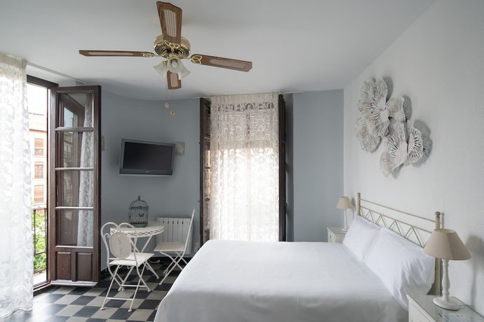 Imagen de la habitación del Pensión Venecia Gomerez. Foto 17