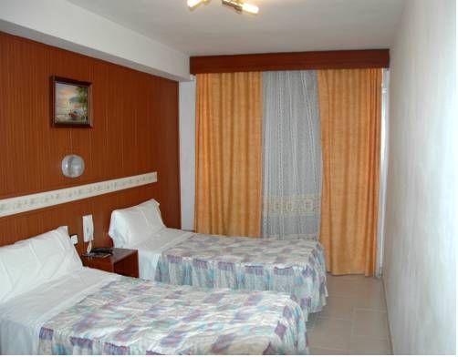 Imagen de la habitación del Pensión Venecia, Salou. Foto 13