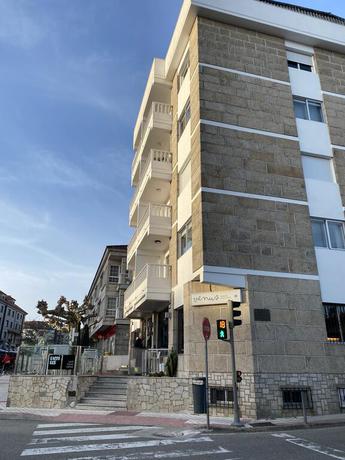 Imagen de los exteriores del Pensión Venus, Nigr&aacute;n. Foto 20