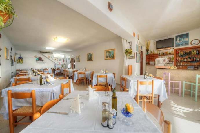 Imagen del bar/restaurante del Pensión Villa Mena. Foto 6