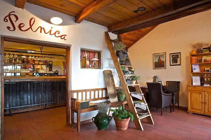 Imagen de los interiores del Pensión Vuglec Breg. Foto 17