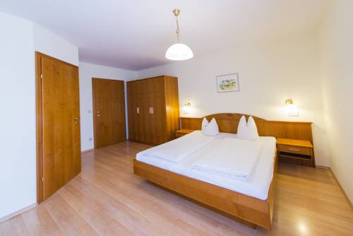 Imagen de la habitación del Pensión Weingut & Zum Seeblick Familie Sattler. Foto 9