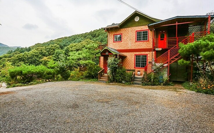 Imagen de los interiores del Pensión Yangpyeong Solbitgil Pension. Foto 29