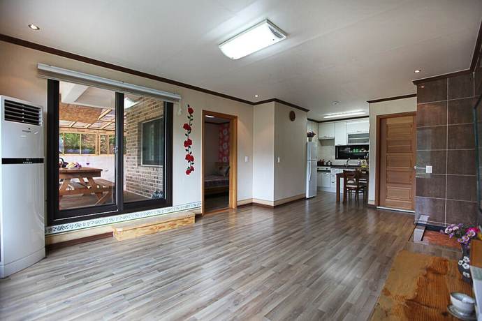 Imagen de la habitación del Pensión Yeoul. Foto 20