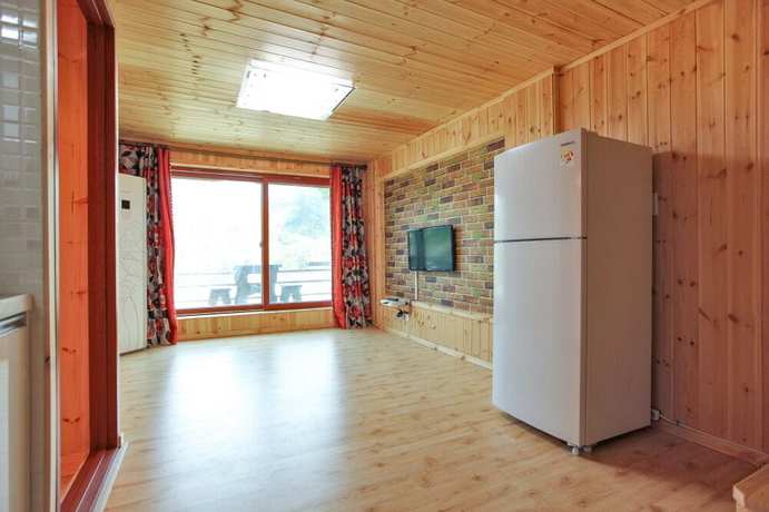 Imagen de la habitación del Pensión Yeoulmok. Foto 15