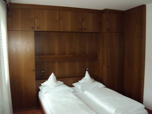 Imagen de la habitación del Pensión Zum Burggräfler. Foto 1