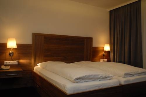 Imagen general del Pensión am Kurpark, Favoriten. Foto 23