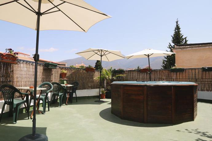 Imagen de los exteriores del Pousada Alpujarra Sol. Foto 13