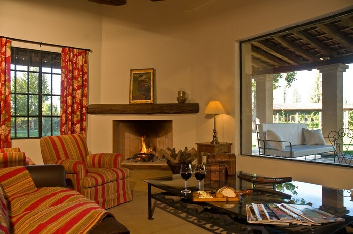 Imagen de los interiores del Pousada Finca Verde Oliva Wine and Olive Estate. Foto 39