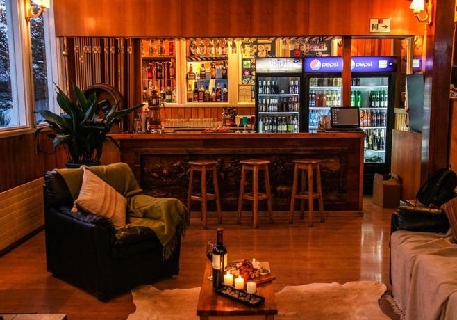 Imagen del bar/restaurante del Pousada Hoster&iacute;a Pehoe. Foto 4