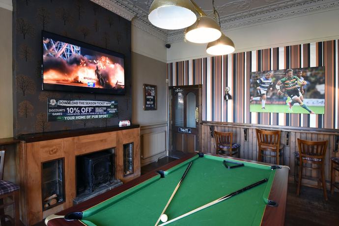 Imagen del bar/restaurante del Pousada Oaklands By Greene King Inns. Foto 2