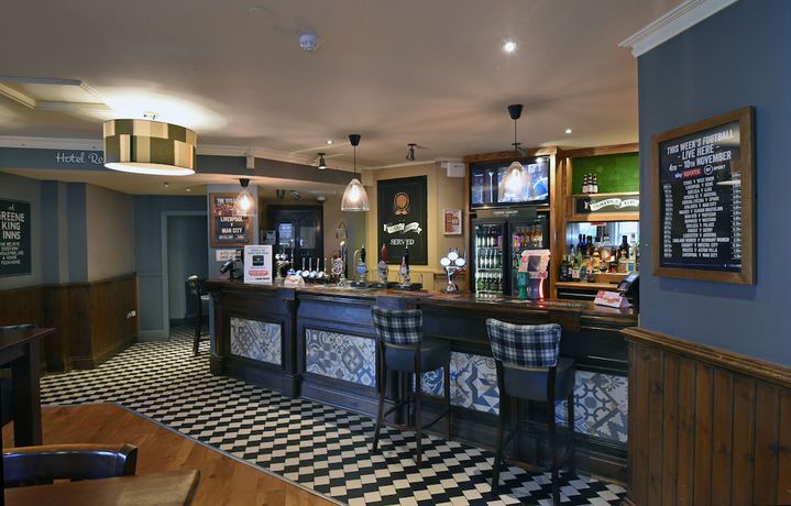 Imagen del bar/restaurante del Pousada Oaklands By Greene King Inns. Foto 5