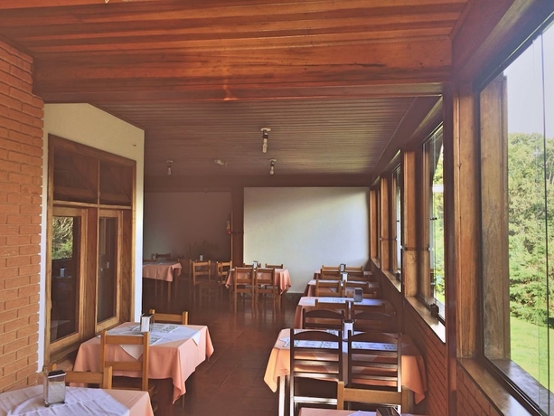 Imagen del bar/restaurante del Pousada Pal&aacute;cio Monterei. Foto 2