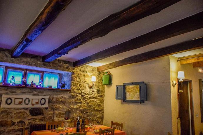 Imagen de los interiores del Pousada Real El Rinc&oacute;n de Babia. Foto 8