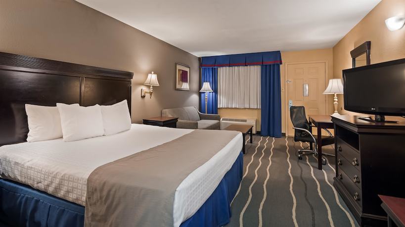 Imagen de la habitación del Pousada Red Roof Inn & Suites Irving. Foto 7