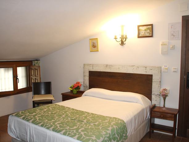 Imagen de la habitación del Pousada y Apartamentos Trebuesto de Guriezo. Foto 6