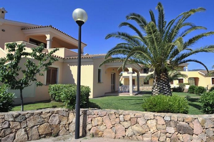 Imagen general del Residencia Ambra, San Teodoro . Foto 11