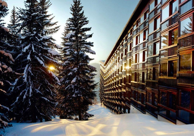 Imagen de los exteriores del Residencia Belambra Clubs Arc 1800 - Hôtel Du Golf. Foto 7