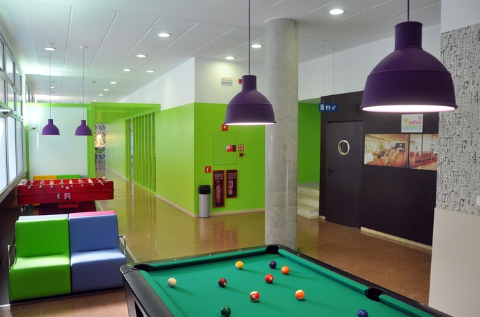 Imagen de los interiores del Residencia Blas De Otero. Foto 3