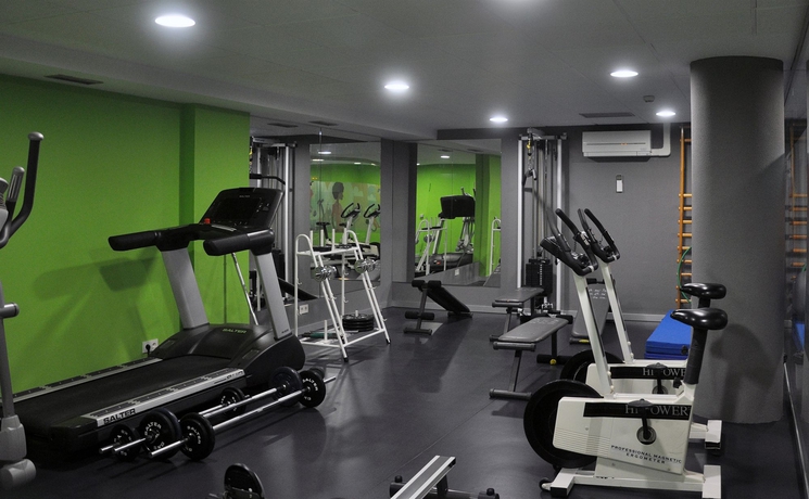 Imagen de los interiores del Residencia Blas De Otero. Foto 7