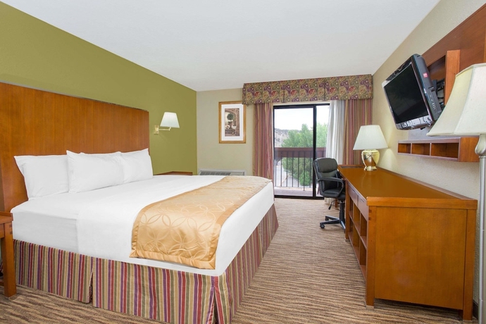 Imagen de la habitación del Residencia Days Inn and Suites By Wyndham Red Rock-gallup. Foto 7