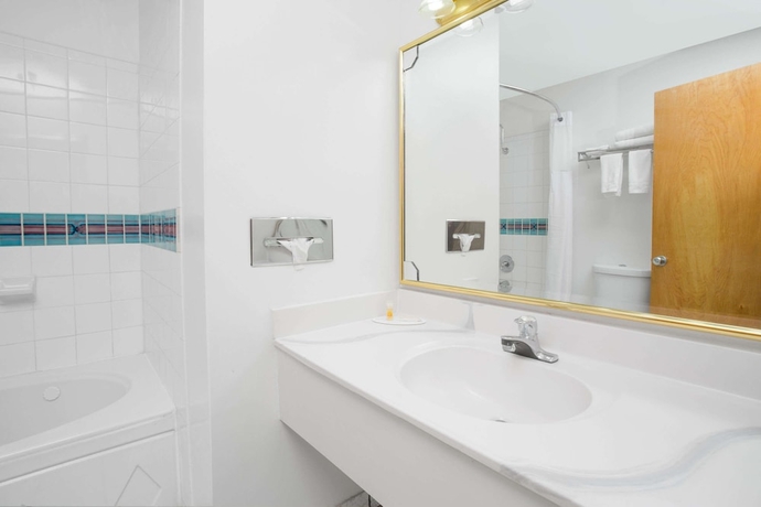 Imagen de la habitación del Residencia Days Inn and Suites By Wyndham Red Rock-gallup. Foto 8