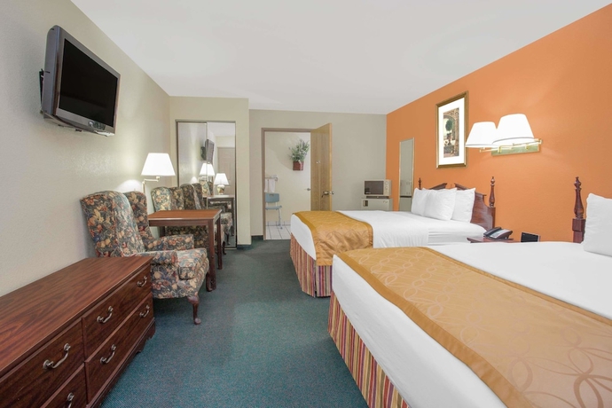 Imagen de la habitación del Residencia Days Inn and Suites By Wyndham Red Rock-gallup. Foto 16