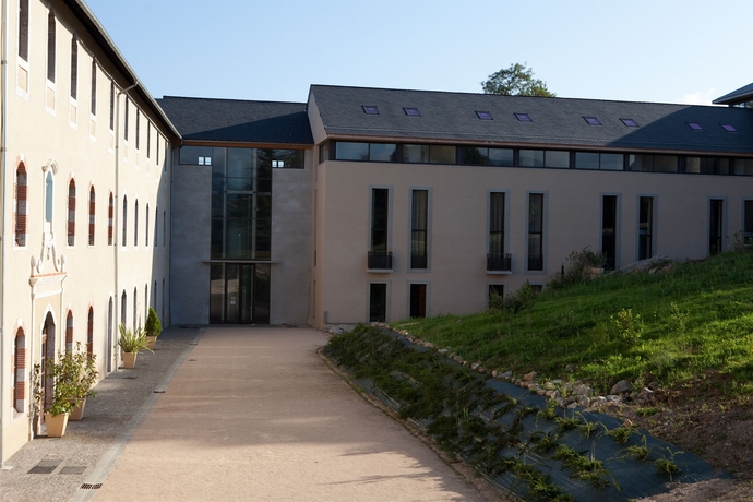 Imagen de los exteriores del Residencia Domaine Du Palais. Foto 7