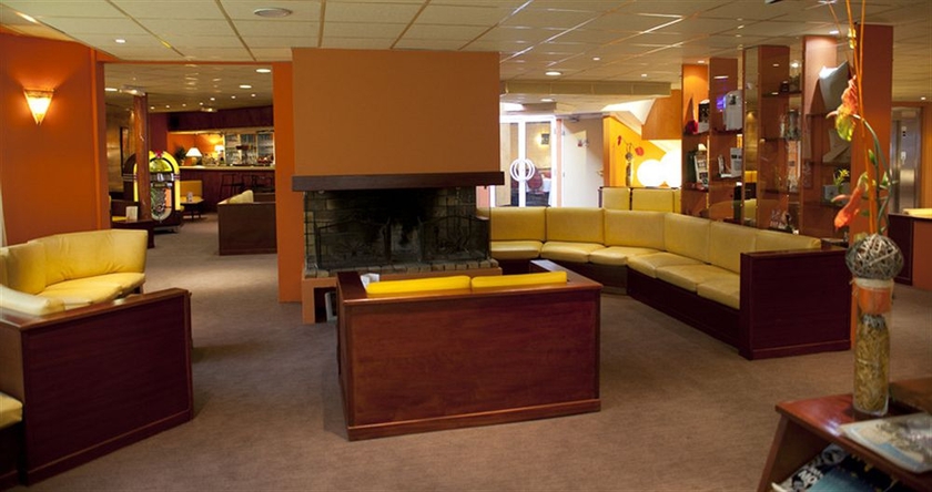 Imagen de los interiores del Residencia Garden and City Cauterets Balneo. Foto 12