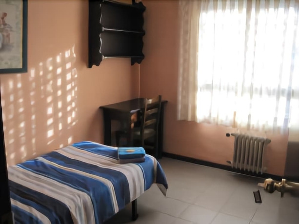 Imagen de la habitación del Residencia Hispania, Carabanchel. Foto 17