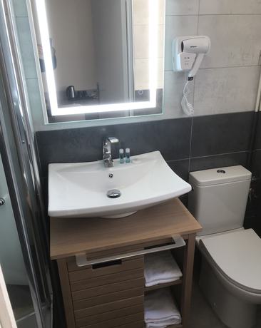 Imagen de la habitación del Residencia Hoche. Foto 14