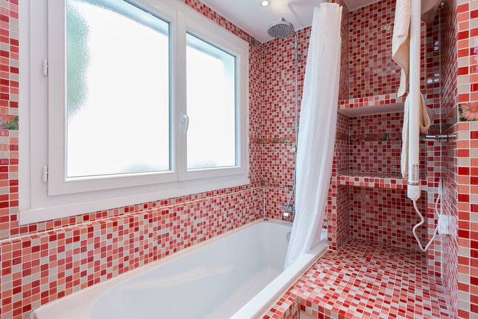 Imagen de la habitación del Residencia H&ocirc;tel Le Relais Am&eacute;lie. Foto 9