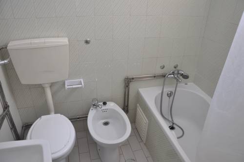 Imagen de la habitación del Residencia Hostel Paris. Foto 3