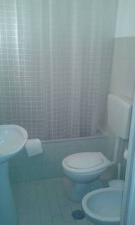 Imagen de la habitación del Residencia Hostel Paris. Foto 8