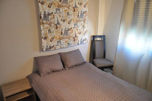 Imagen de la habitación del Residencia Hostel Paris. Foto 9