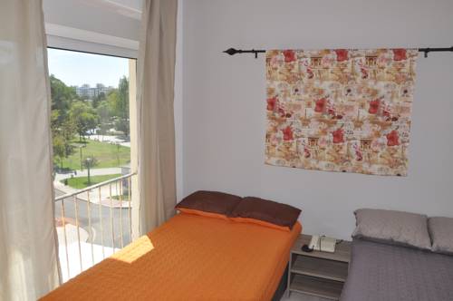 Imagen de la habitación del Residencia Hostel Paris. Foto 16