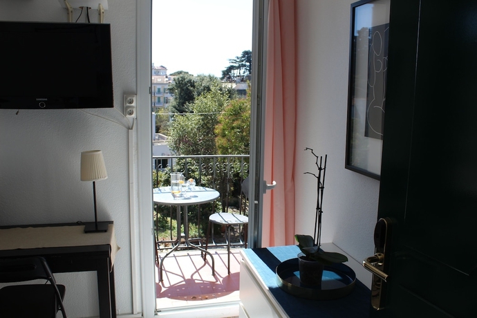 Imagen de la habitación del Residencia Kimi Résidence. Foto 4