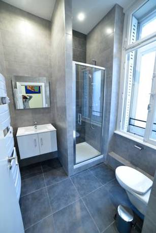 Imagen de la habitación del Residencia La R&eacute;sidence de l'Orangerie. Foto 2