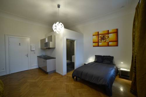 Imagen de la habitación del Residencia La R&eacute;sidence de l'Orangerie. Foto 10